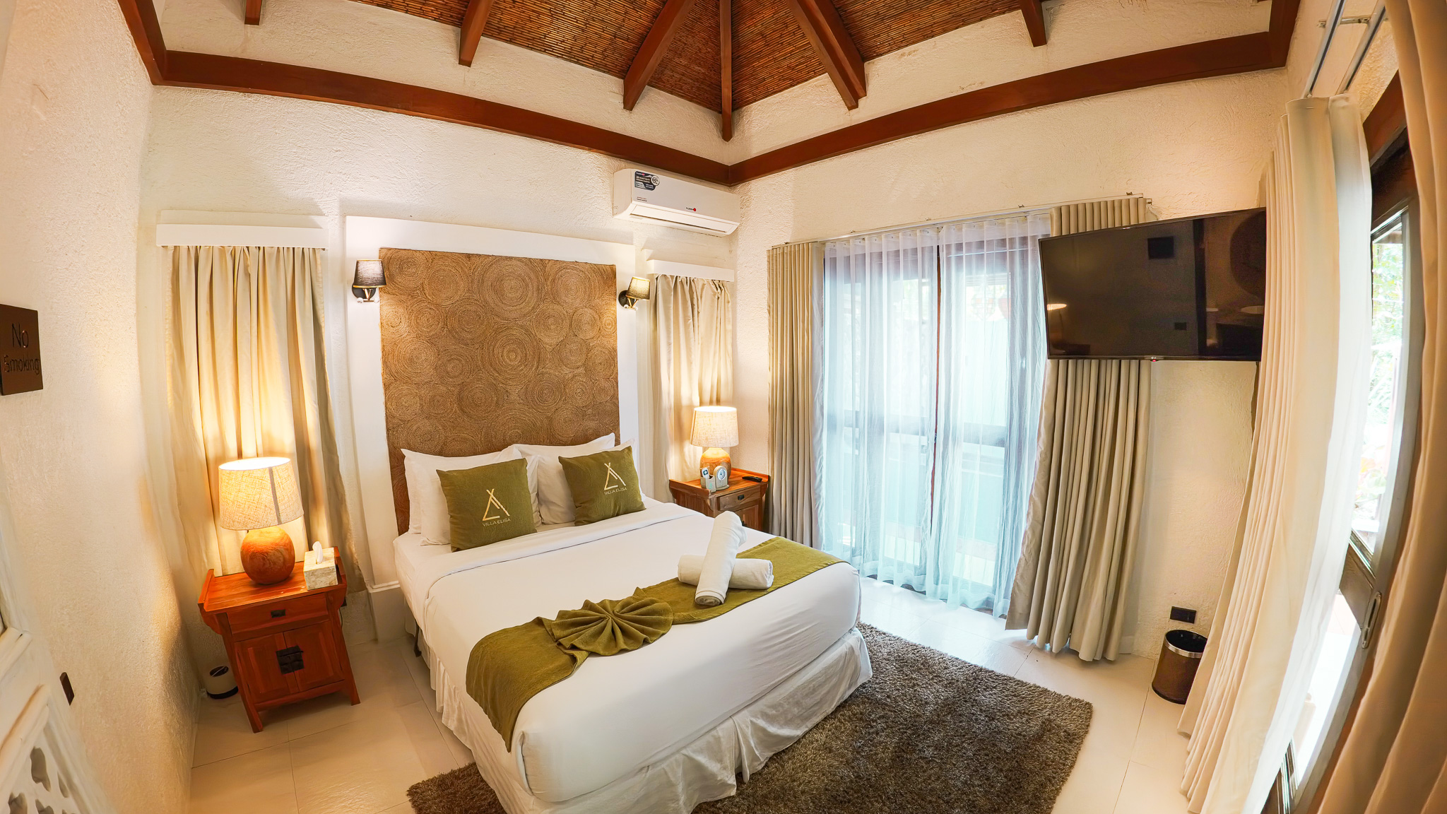 Room 1